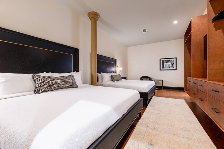 3BR Group Haven + Private Patio Walk to French Qtr gallery image 5