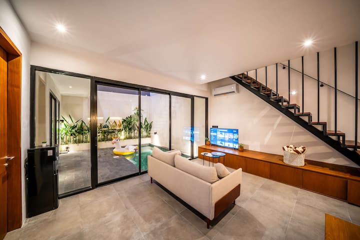 3br Villa Akarui: Private Pool & Scenic Rooftop - Bali