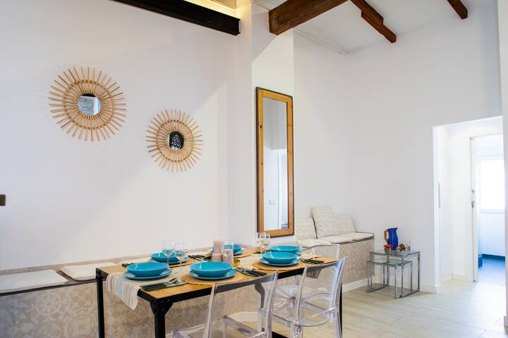 El Cabanyal Petit Penthouse by Florit Flats gallery image 4
