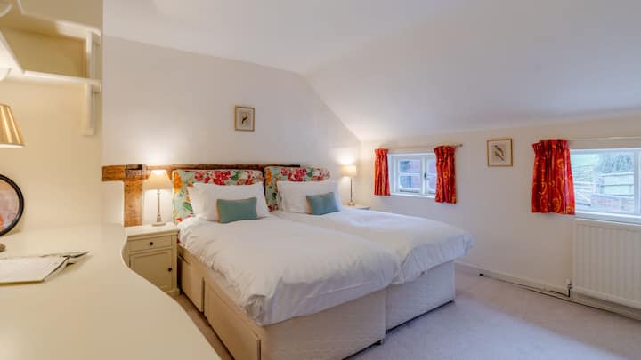 3号卧室有双床房