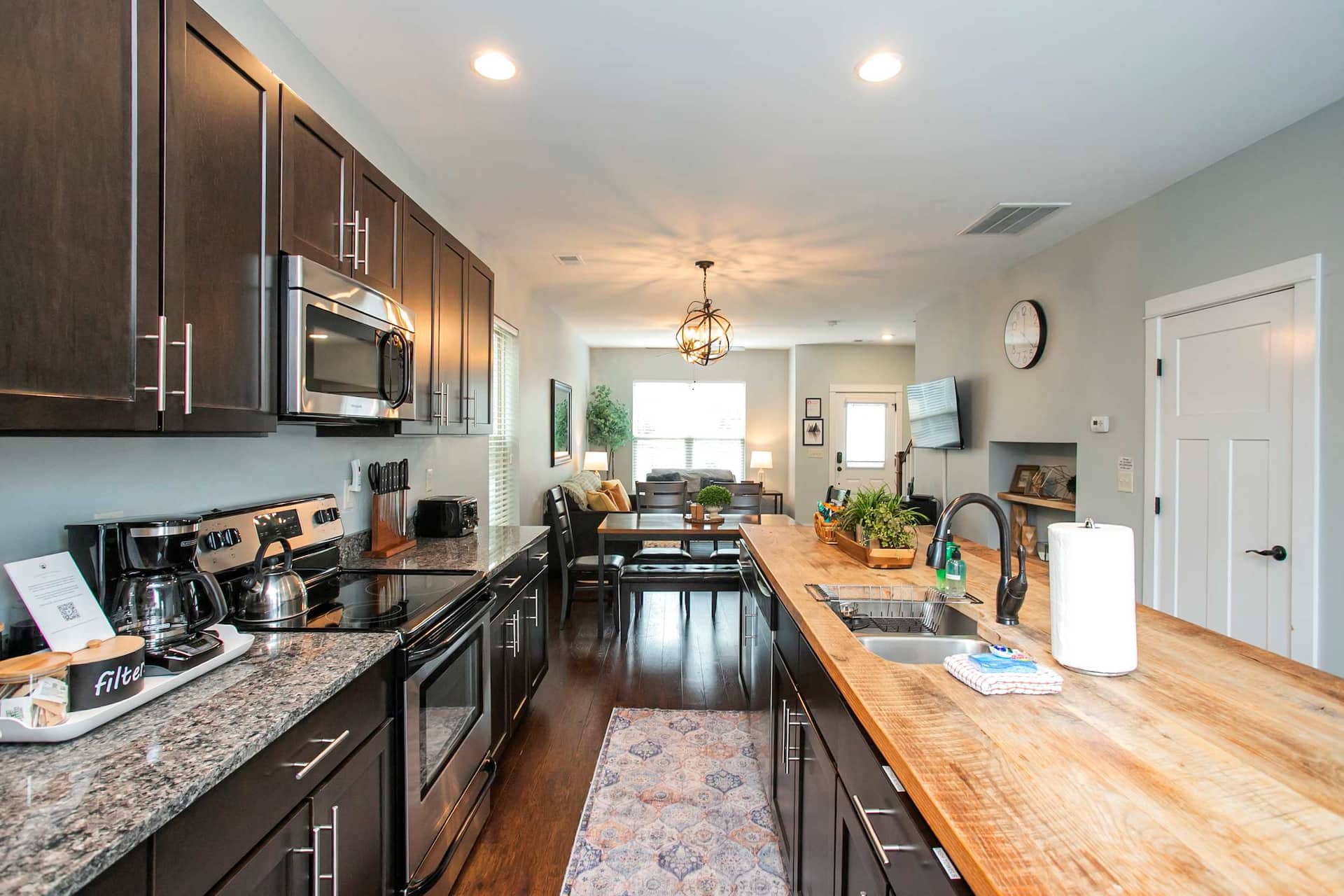 Relaxing 2 BD/2.5 BA Nash Home — foto 5