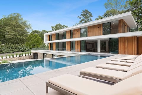 Brightwater by Rove | Sauna, Pool & Outdoor Spaces