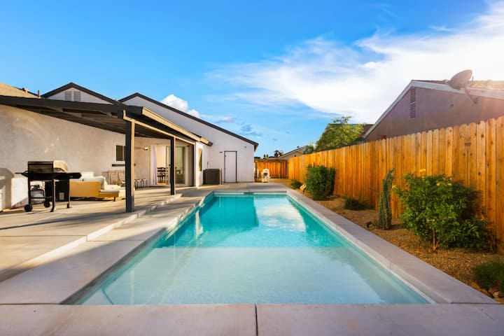 Pool, Putting Green & Bbq | Family-friendly - Indio, CA