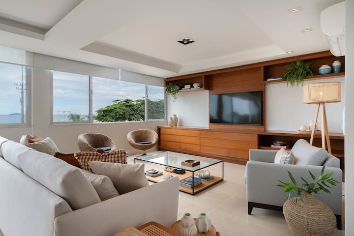 Copacabana | Av. Atlântica, Oceanfront, 4 Bedrooms
