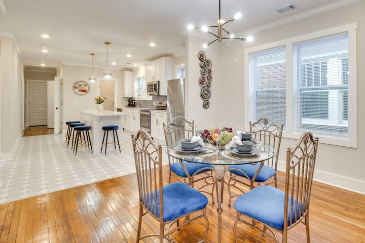 Private Balcony: Spacious, Updated Savannah Apt! - Savannah, GA
