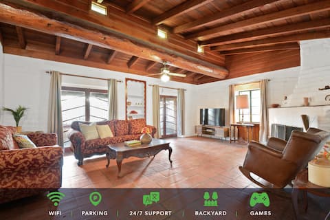 Rustic Urban Homestay • Pet-friendly