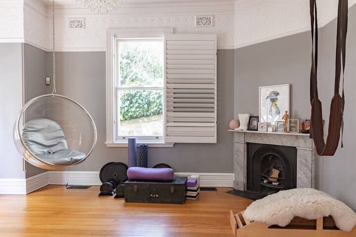 Private Oasis with Heated Magnesium Pool gallery image 5