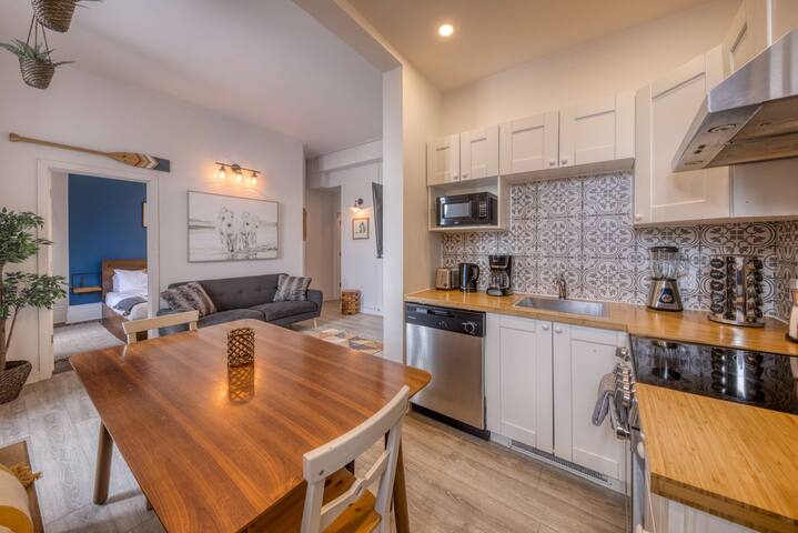 Remparts 2 Bed with Views Private Terrace & Sauna gallery image 3