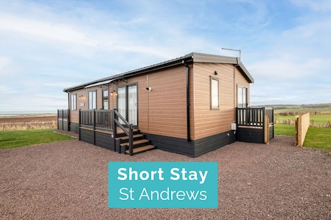 Lodge No 23 | Hot Tub | St Andrews Lodge Park