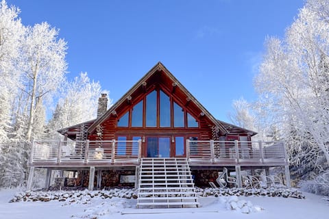 Birch Haven | Spectacular Lakefront Log Cabin