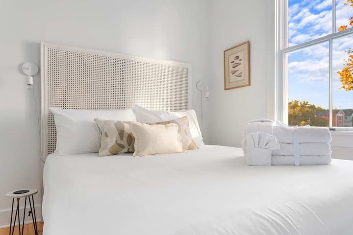 غرفة النوم رقم3: سرير حجم وسط