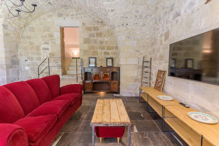 Casa Del Pozzo, Apartment With Garden And Terrace - Modica