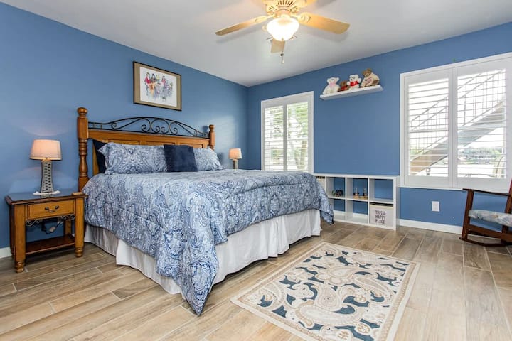 Spálňa 3: veľká manželská posteľ