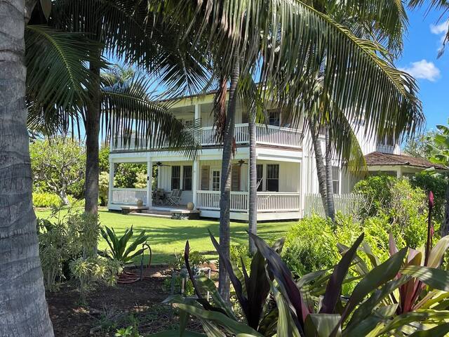 Davidson Point Oceanfront Estate-Destination Kauai gallery image 3