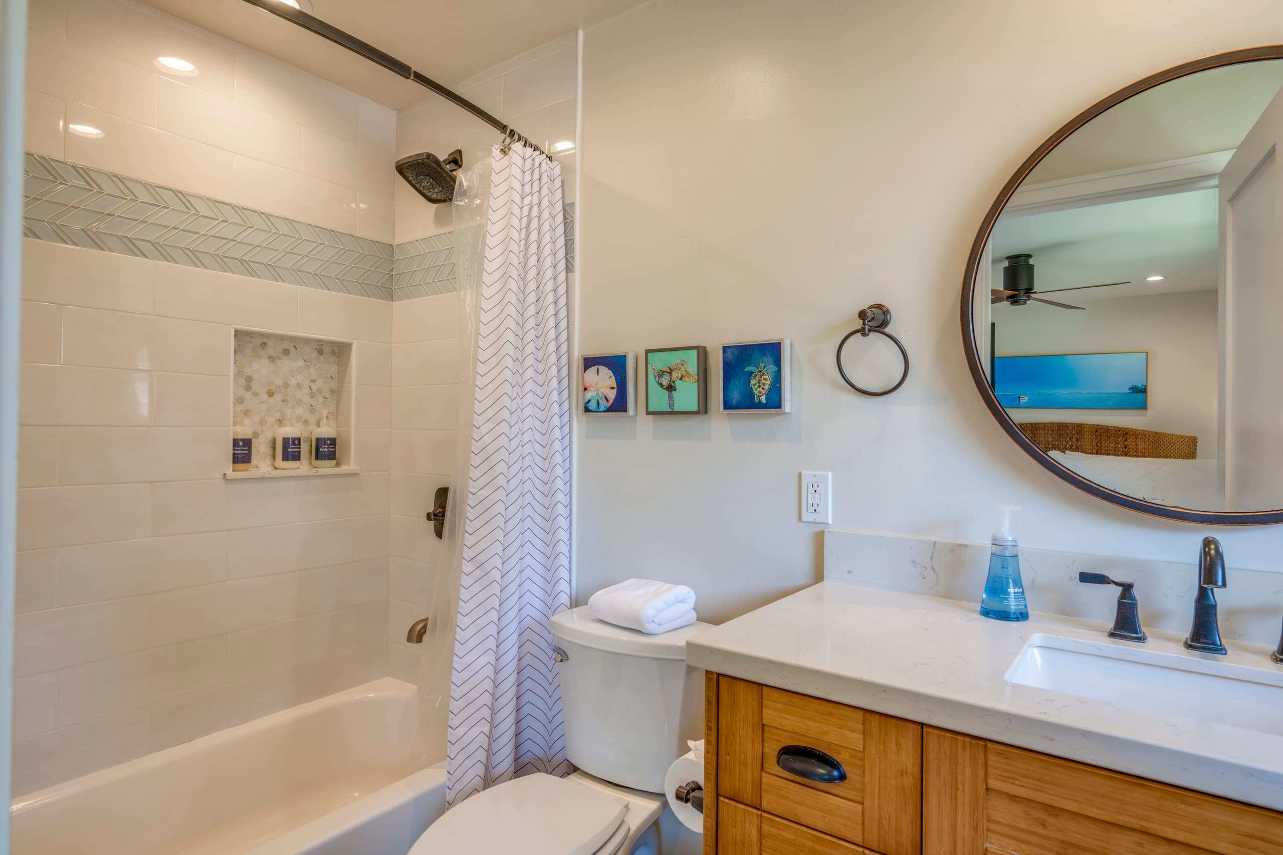 Home in Lahaina · ★5.0 · 3 bedrooms · 4 beds · 4 shared baths - Image 35