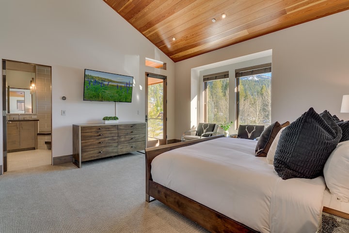 Sypialnia nr1 Główny apartament - King - Floor 1