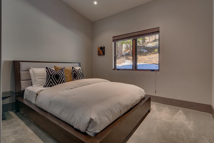 Sypialnia nr2 Duże łóżko - piętro 2