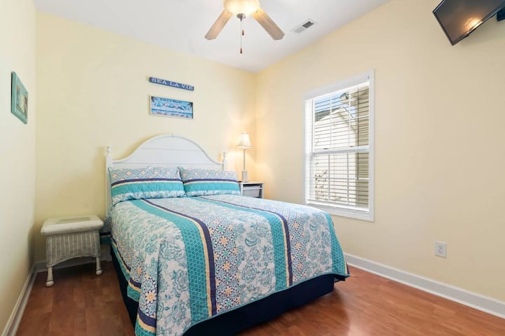 Acc2e791 1373 4bf9 a738 b93e5290b340