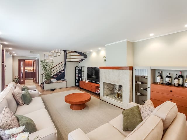 Distinctive Portugal managed Airbnb listing 1