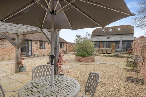 4 Bed in Peasmarsh (oc-o30350)