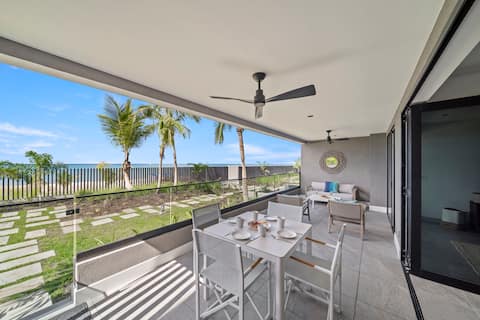 Luxury Romantic Beachfront Condo - Allure 102