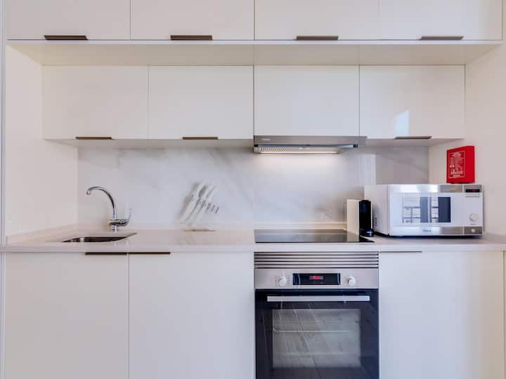 Noah House, 2 Bdr Apartment With Sea View - Quarteira
