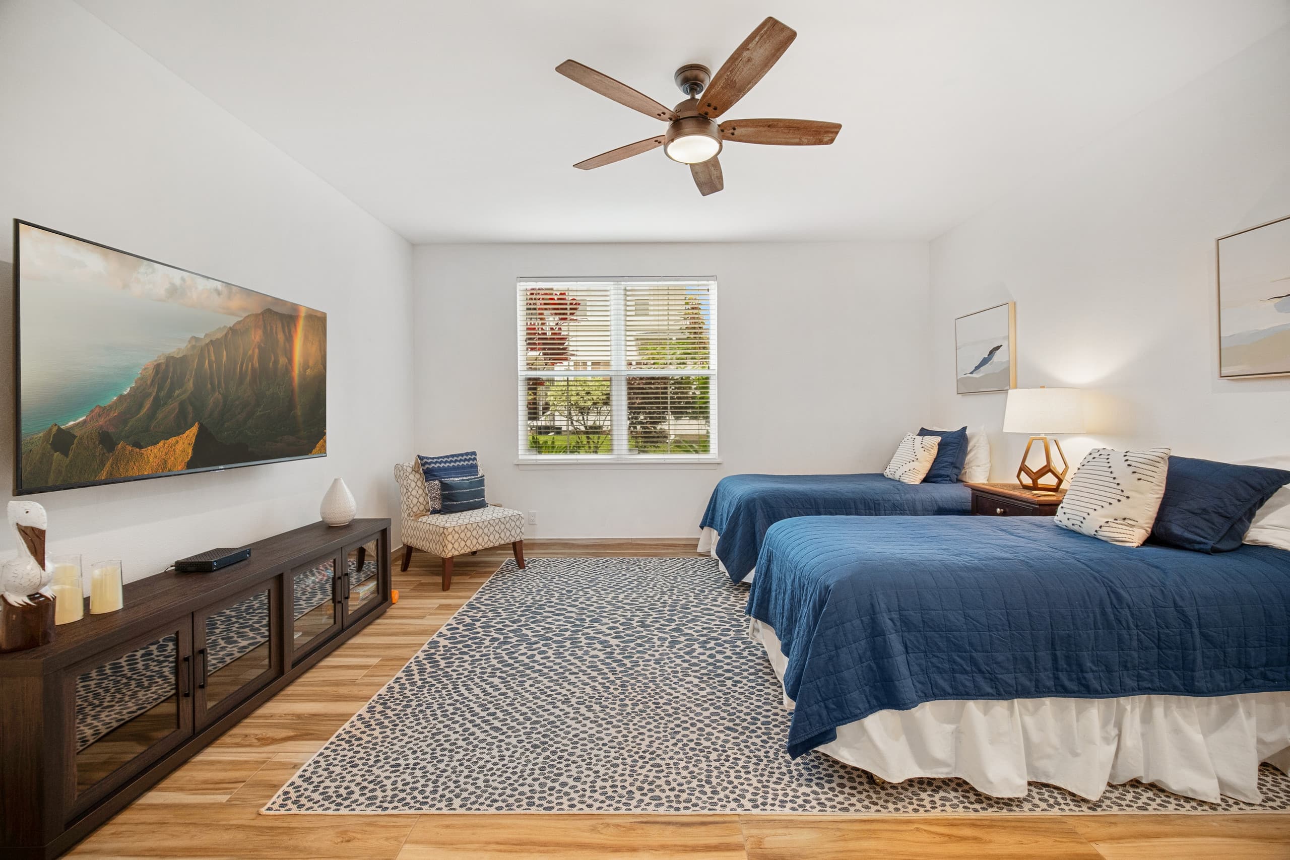 Townhouse in Princeville · ★4.94 · 2 bedrooms · 4 beds · 2.5 shared baths - Image 27