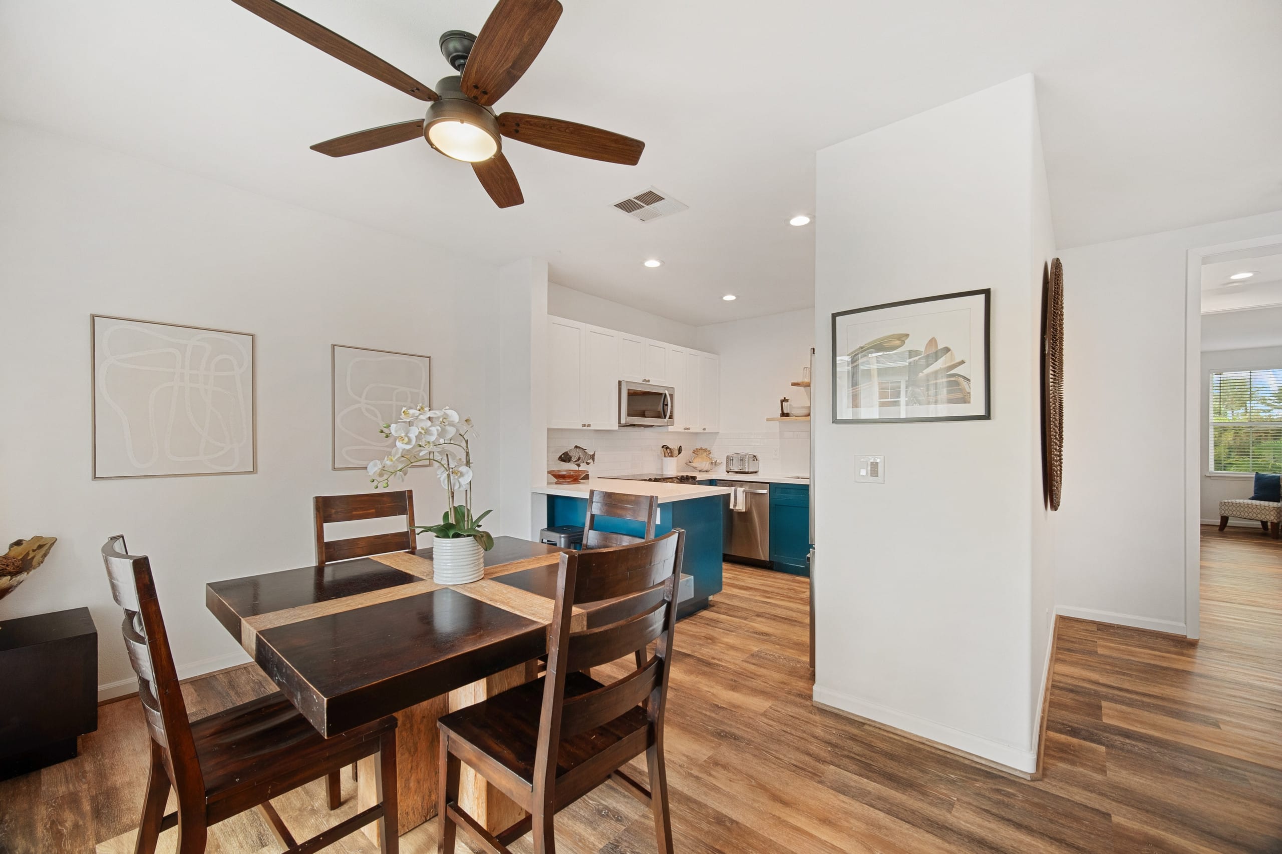Townhouse in Princeville · ★4.94 · 2 bedrooms · 4 beds · 2.5 shared baths - Image 15