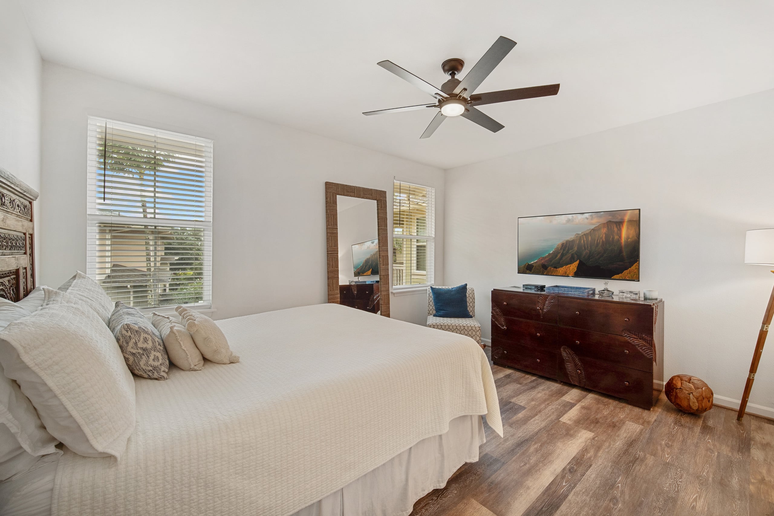 Townhouse in Princeville · ★4.94 · 2 bedrooms · 4 beds · 2.5 shared baths - Image 18