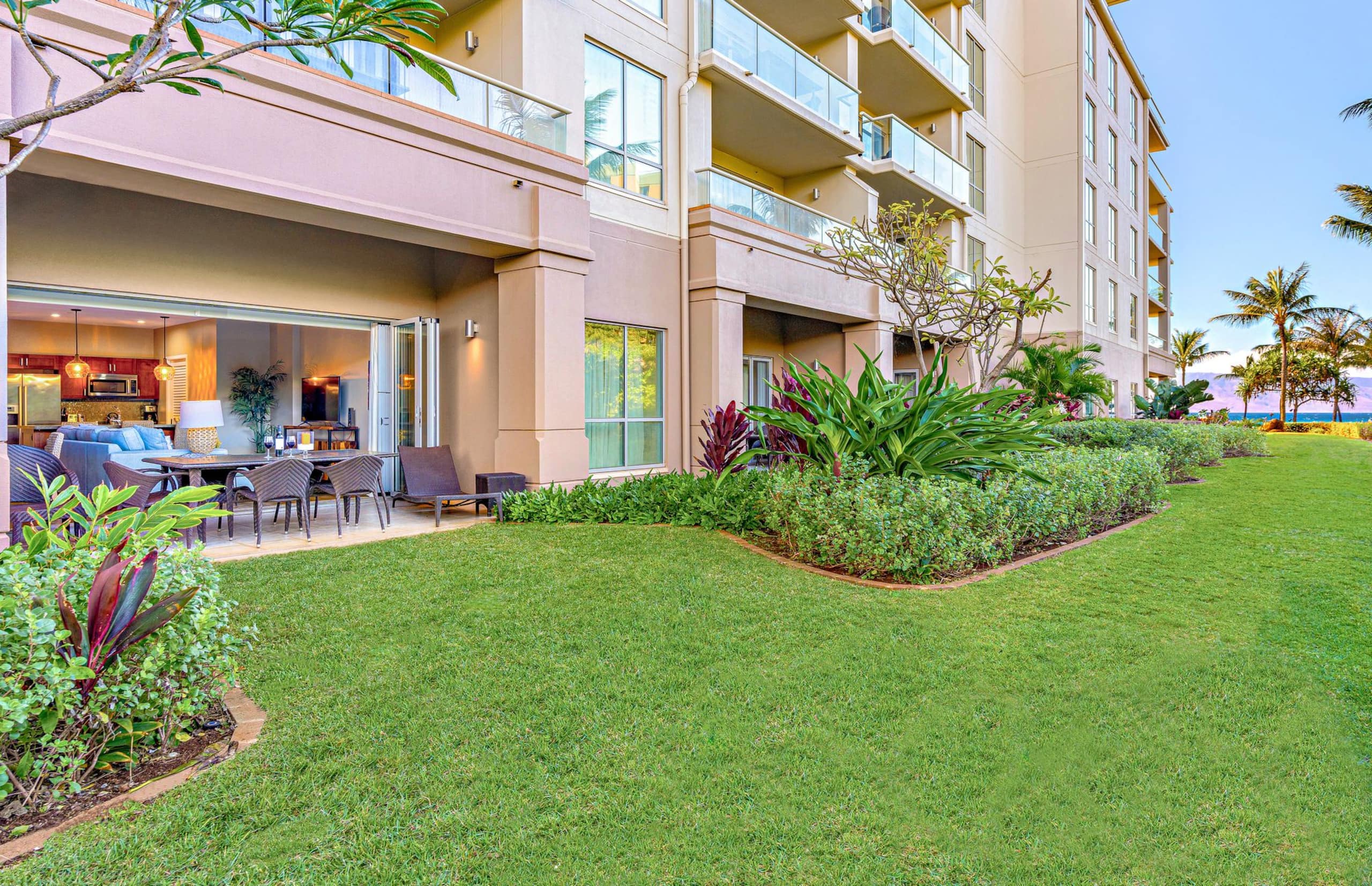 Condo in Lahaina · ★4.92 · 1 bedroom · 2 beds · 1 bath - Image 7