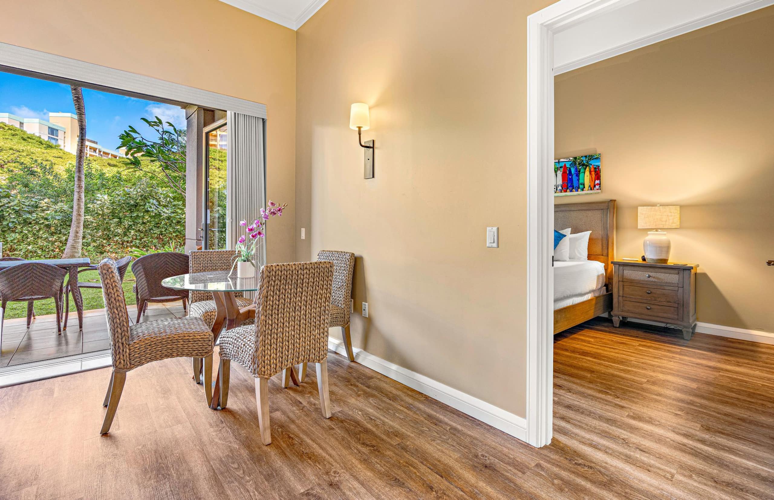 Condo in Lahaina · ★4.92 · 1 bedroom · 2 beds · 1 bath - Image 10