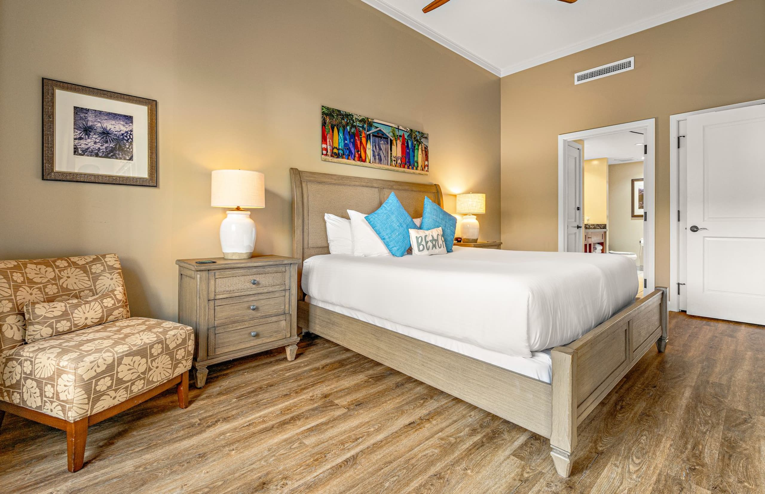 Condo in Lahaina · ★4.92 · 1 bedroom · 2 beds · 1 bath - Image 18