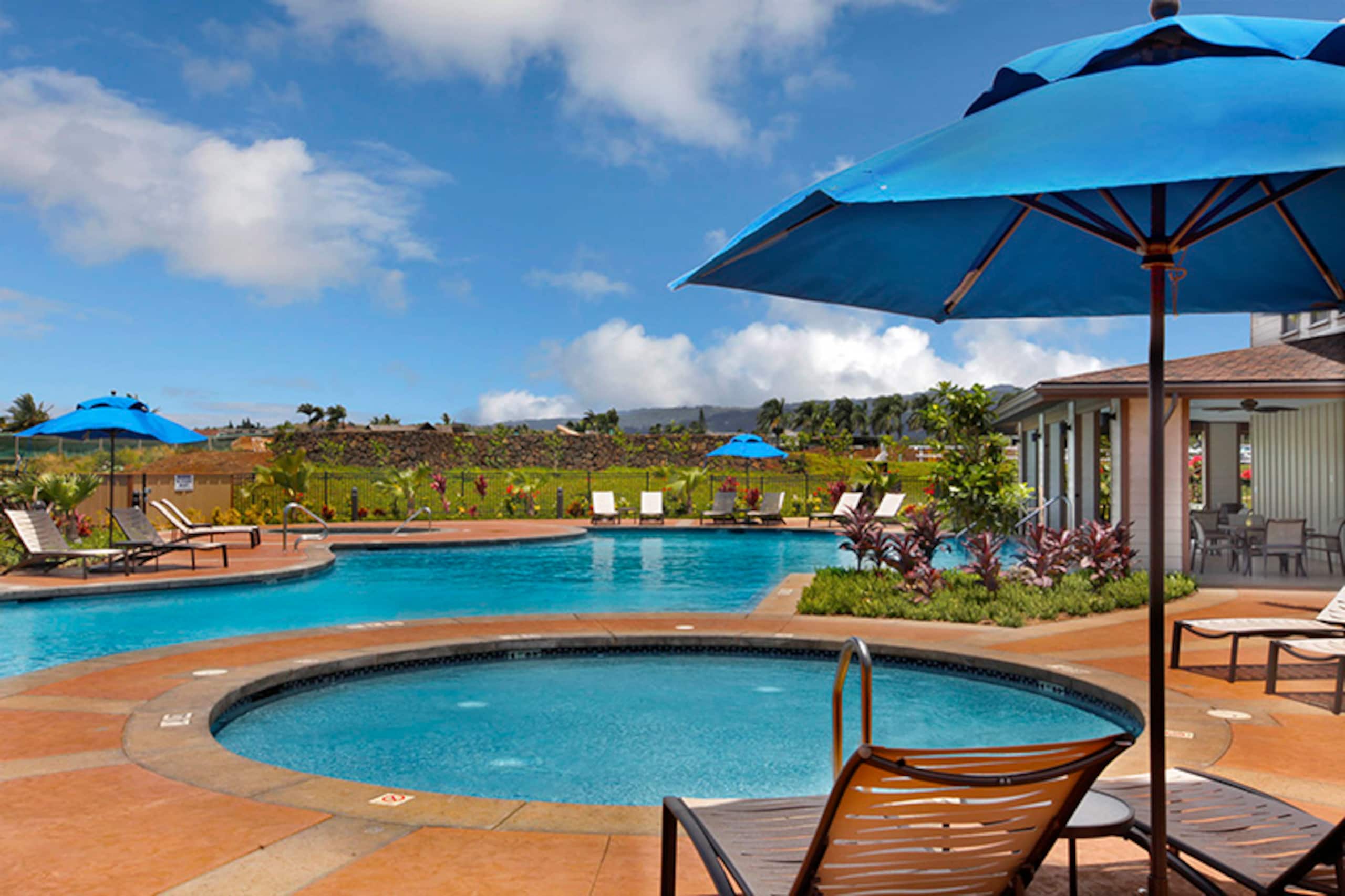 Pili Mai by Gather: Modern Condo w/ Pool & Lanai - Image 18