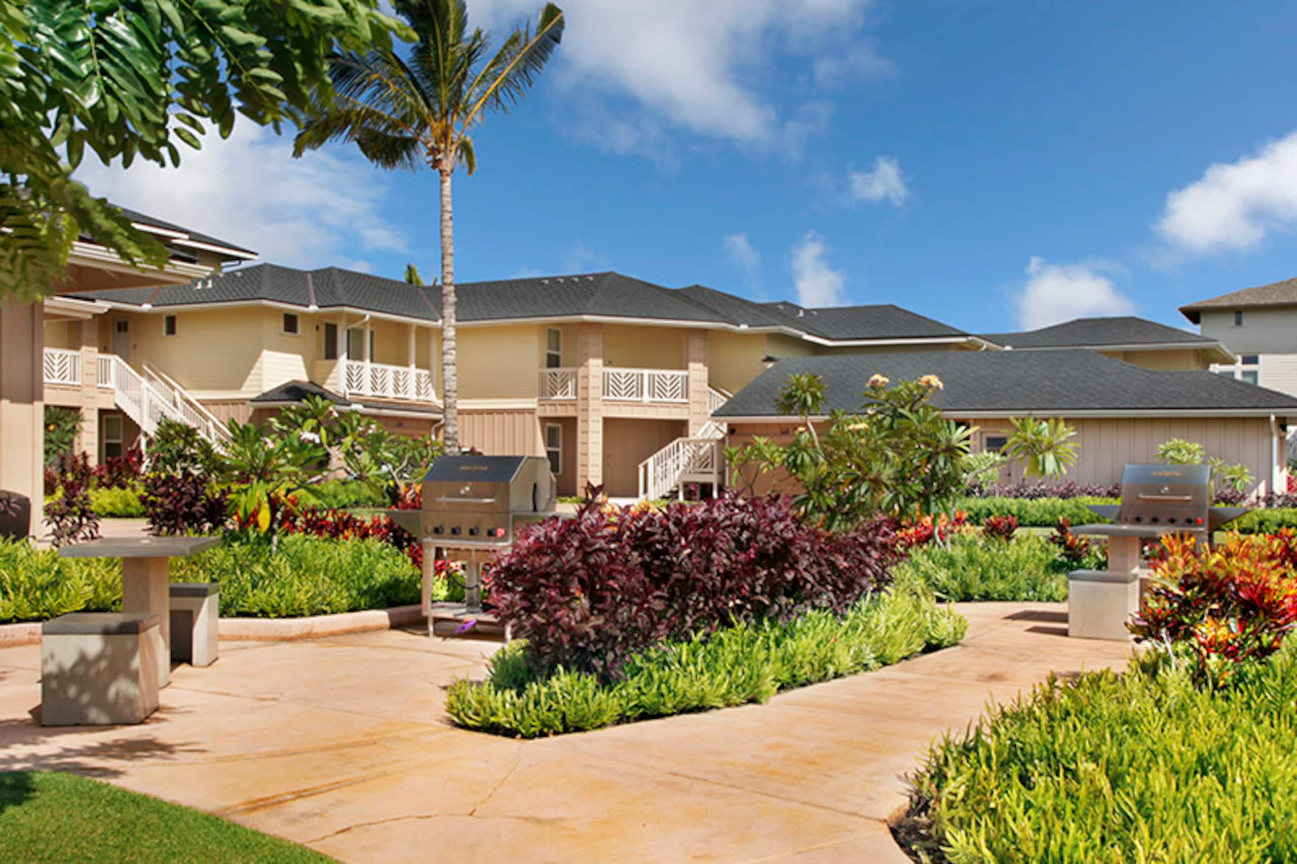 Pili Mai by Gather: Modern Condo w/ Pool & Lanai - Image 23