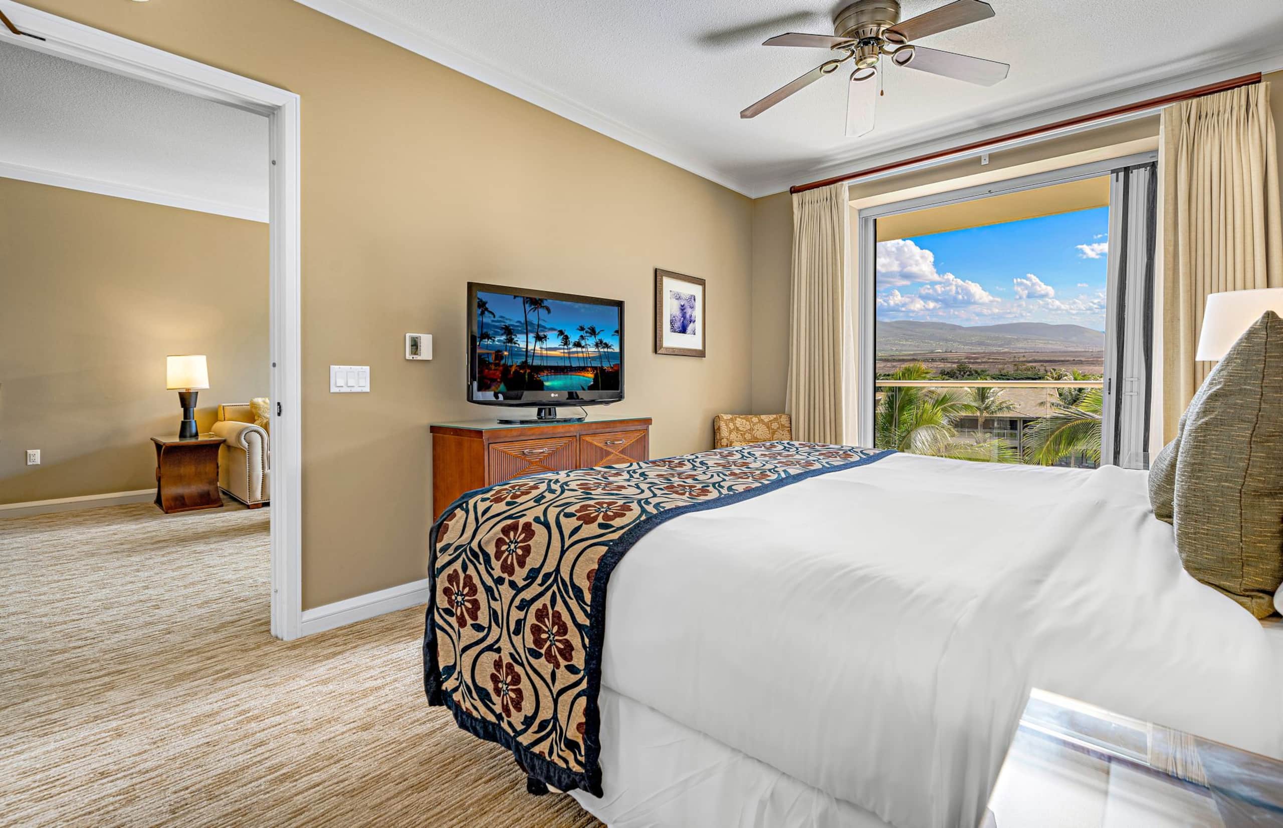 Condo in Lahaina · ★4.86 · 1 bedroom · 2 beds · 1 bath - Image 17
