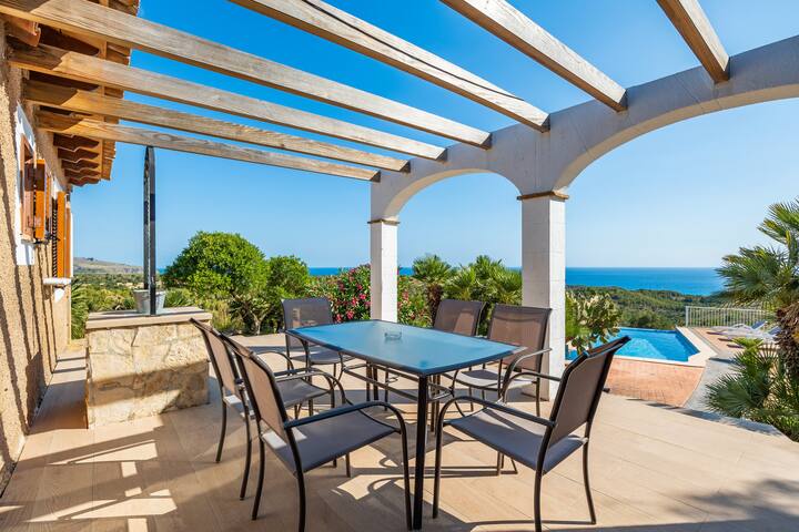 Na Moli gallery image 5