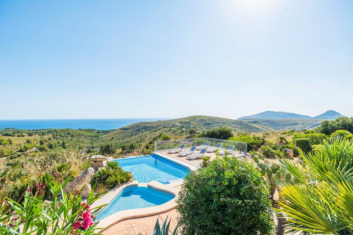 Na Moli gallery image 3