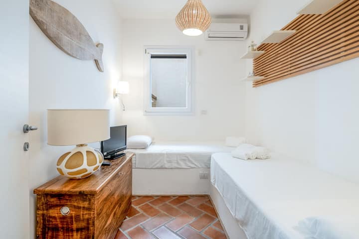 Accomodation