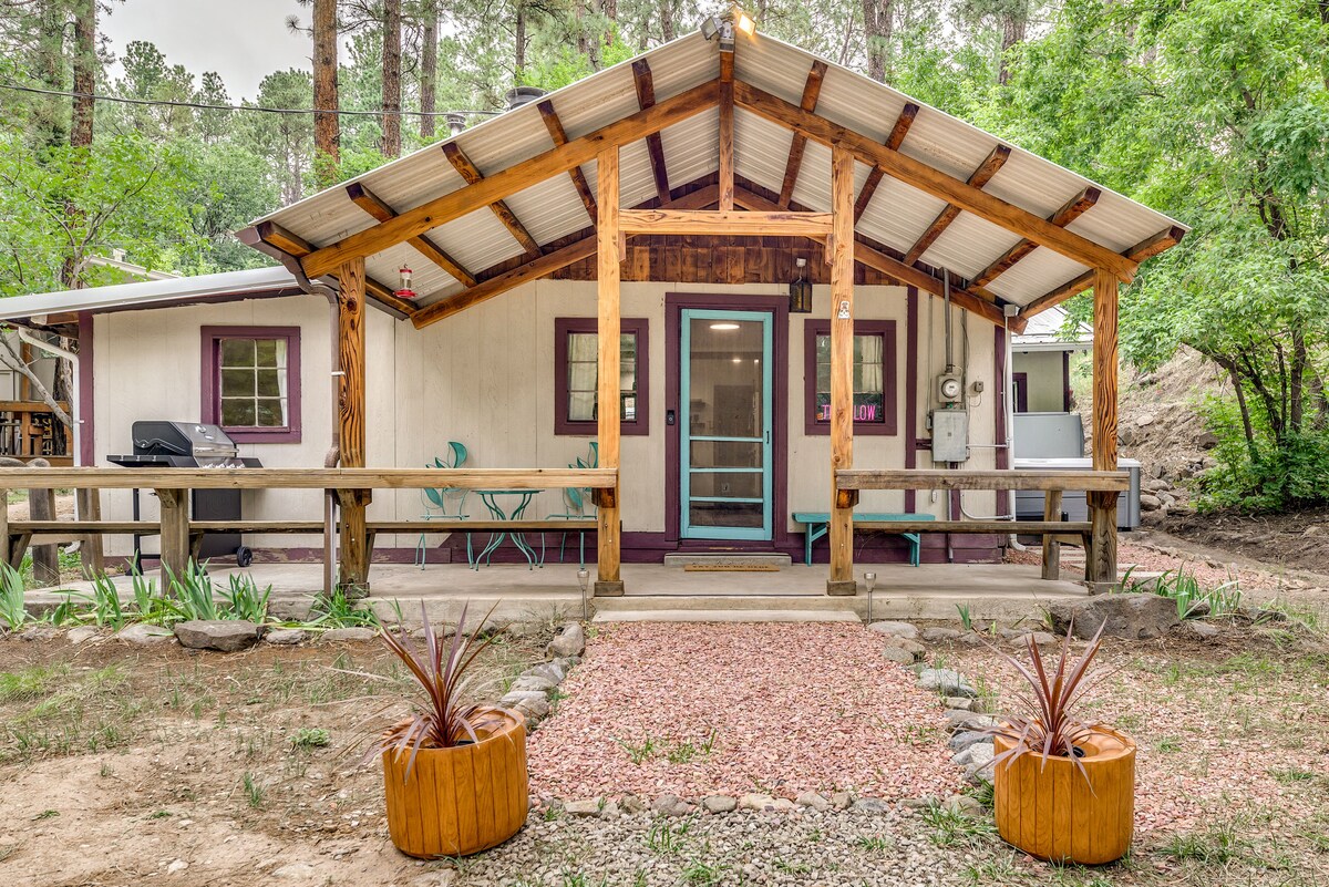 Try Slow: Riverfront with Hot Tub in Mid-Town Ruid - Houses for Rent in ...