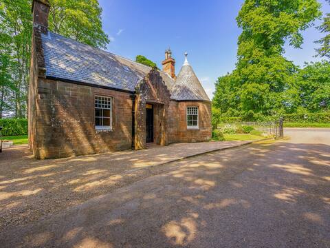 West Lodge