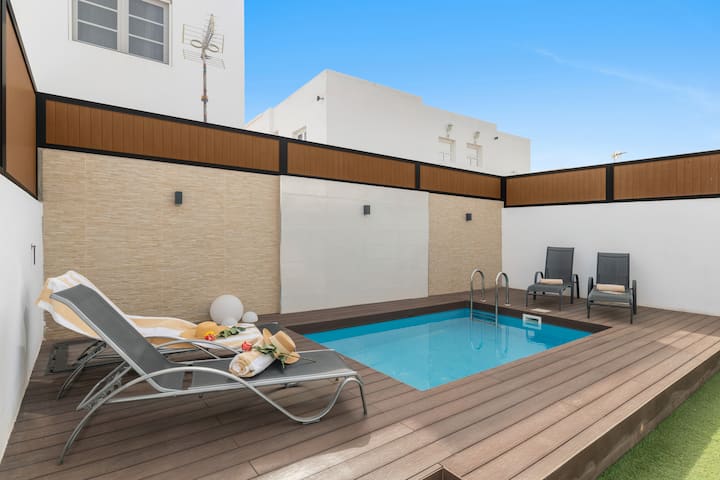 Luxury Berkana Villa with Pool