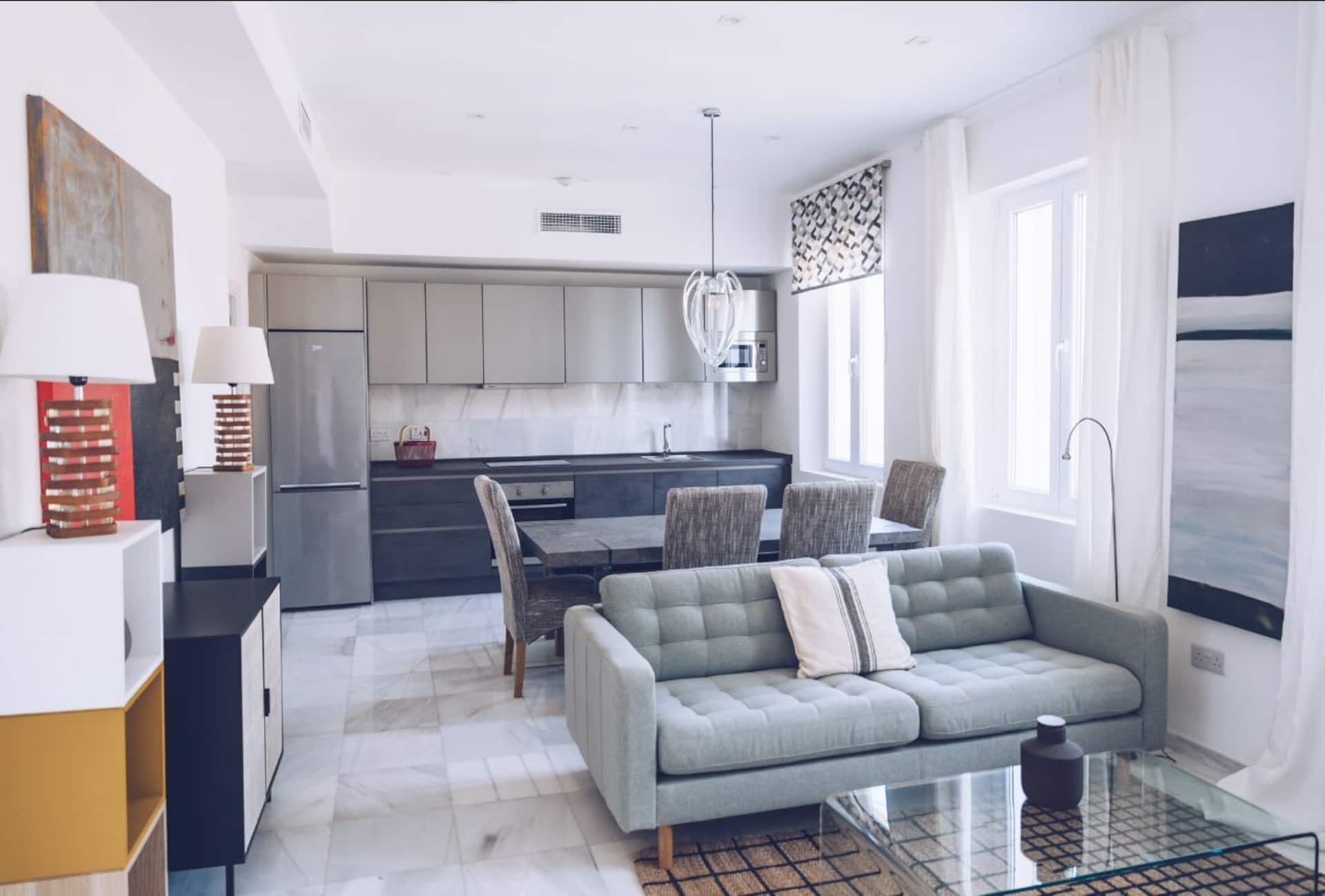 ”Sophisticated 2-BR Apartment in Gibraltar’s Best