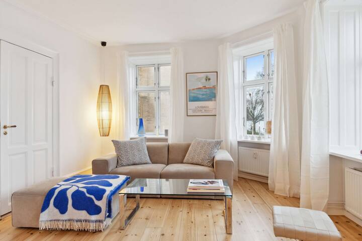 Modern Comfort in Copenhagen’s Coolest District gallery image 2