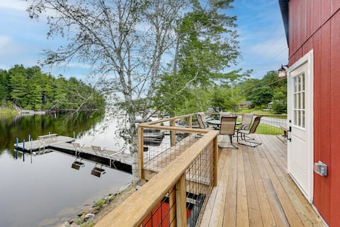 Waterfront 'Little Red Camp' on Moose River