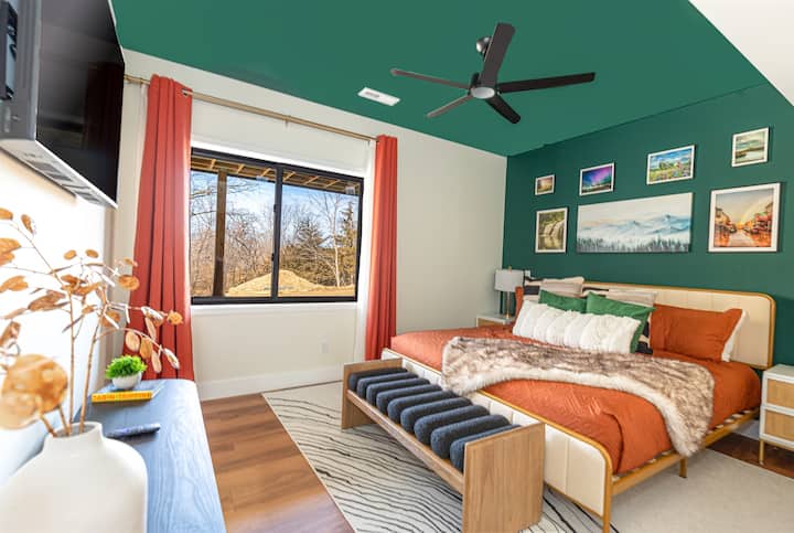 This guest room doubles as a mini Galena tour with attractions-inspired artwork.