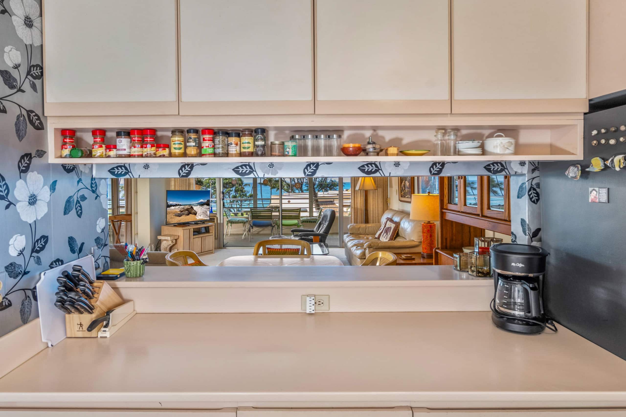 Ocean View, Steps to Beach, Full Kitchen, KBR312 - Image 15
