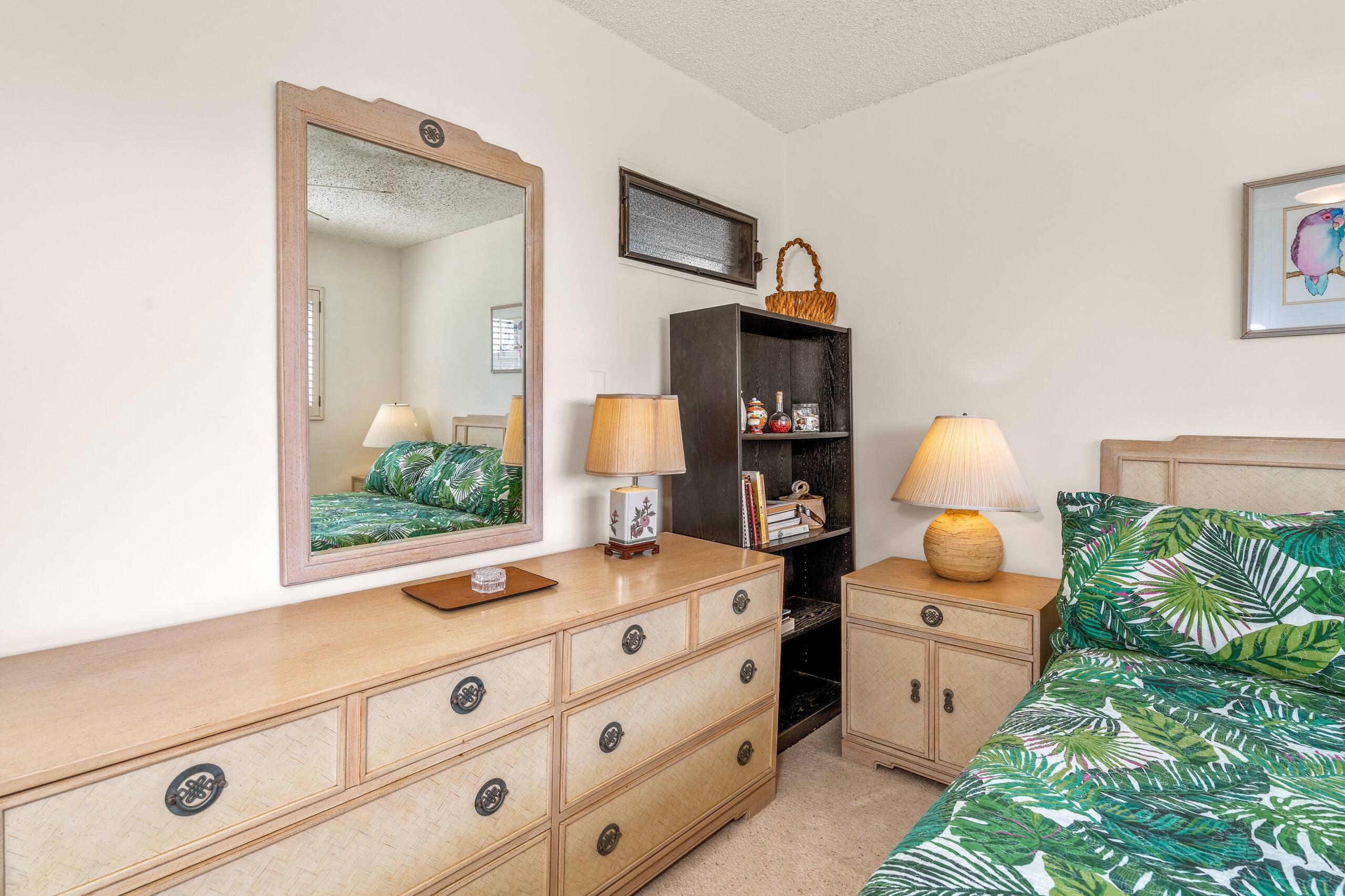 Ocean View, Steps to Beach, Full Kitchen, KBR312 - Image 2