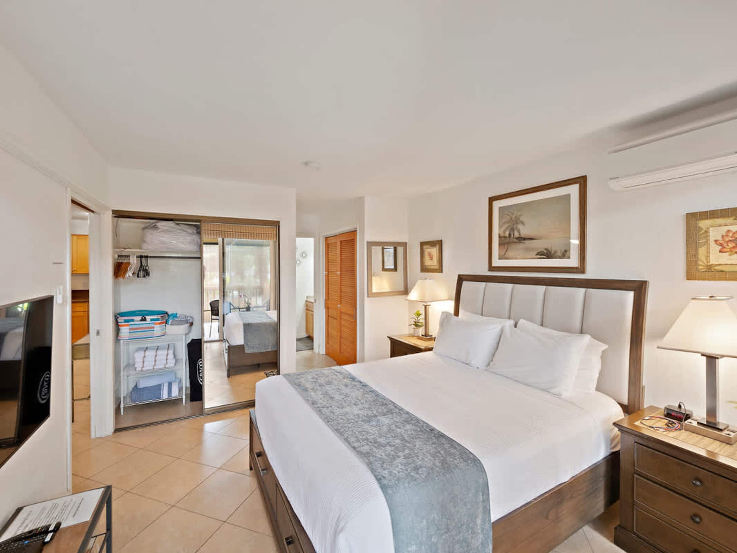 Condo in Kailua-Kona · ★4.9 · 1 bedroom · 2 beds · 1 bath - Image 5