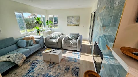 Top performing Airbnb: Ocean View, Sand, Waves & Wonder in Dana Point