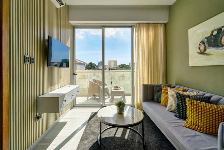 ®{Downtown~place} @Piantini +Pool+bestlocation+2br - Santo Domingo